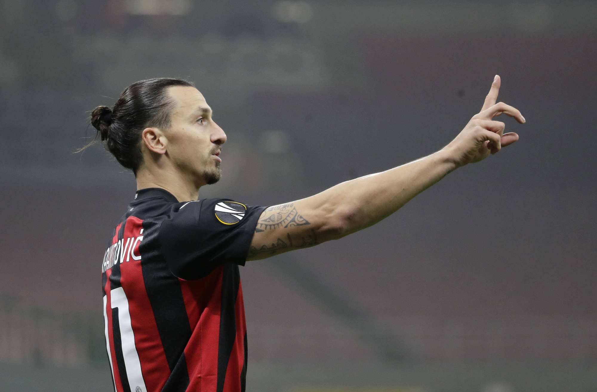 鐨囬┈闃挎．绾冲垏灏旇タ,fifaonline4鐨囬┈鍒囧皵瑗縜c绫冲叞