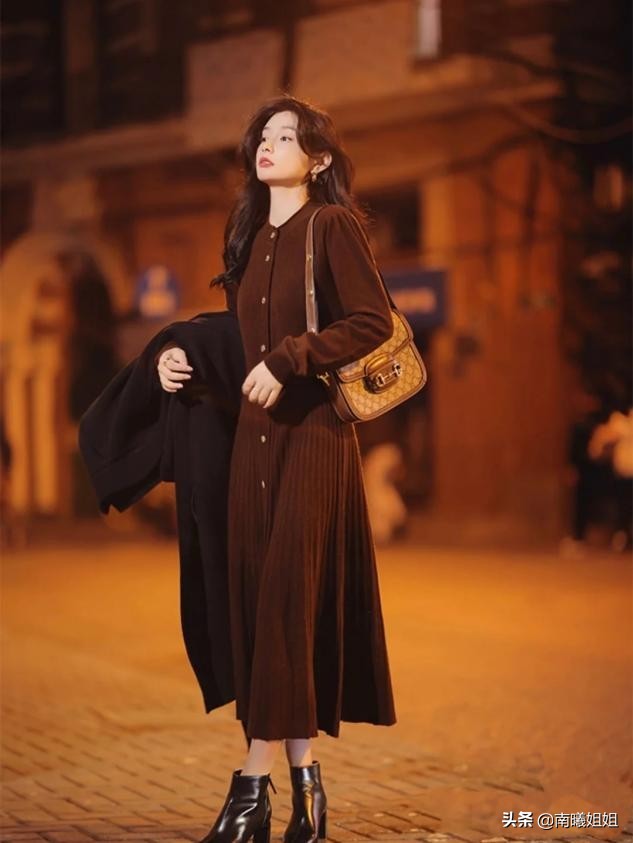 秀出你的好衣品减龄气质穿搭,衣品特别好的女人能代表什么