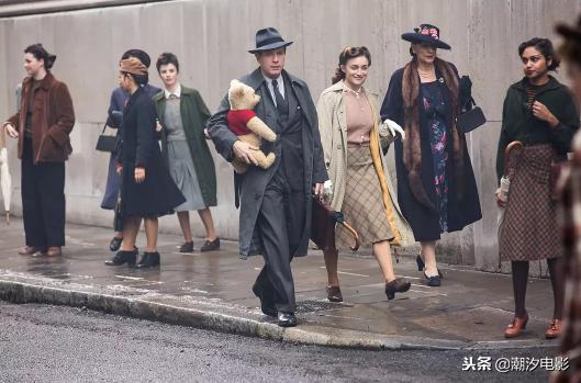 大朋友们,来我带你们看黑化的《小熊维尼》