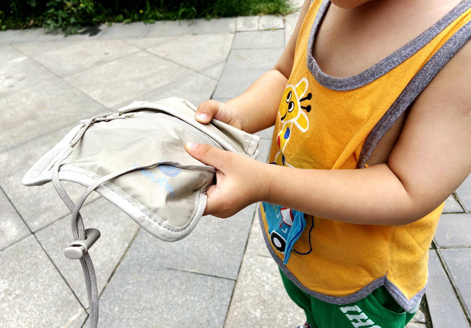 迪卡侬登山背包和多特,多特的背包和迪卡侬