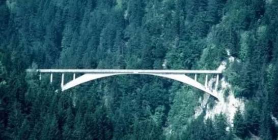 桥梁全长名词解释,桥梁名词解释