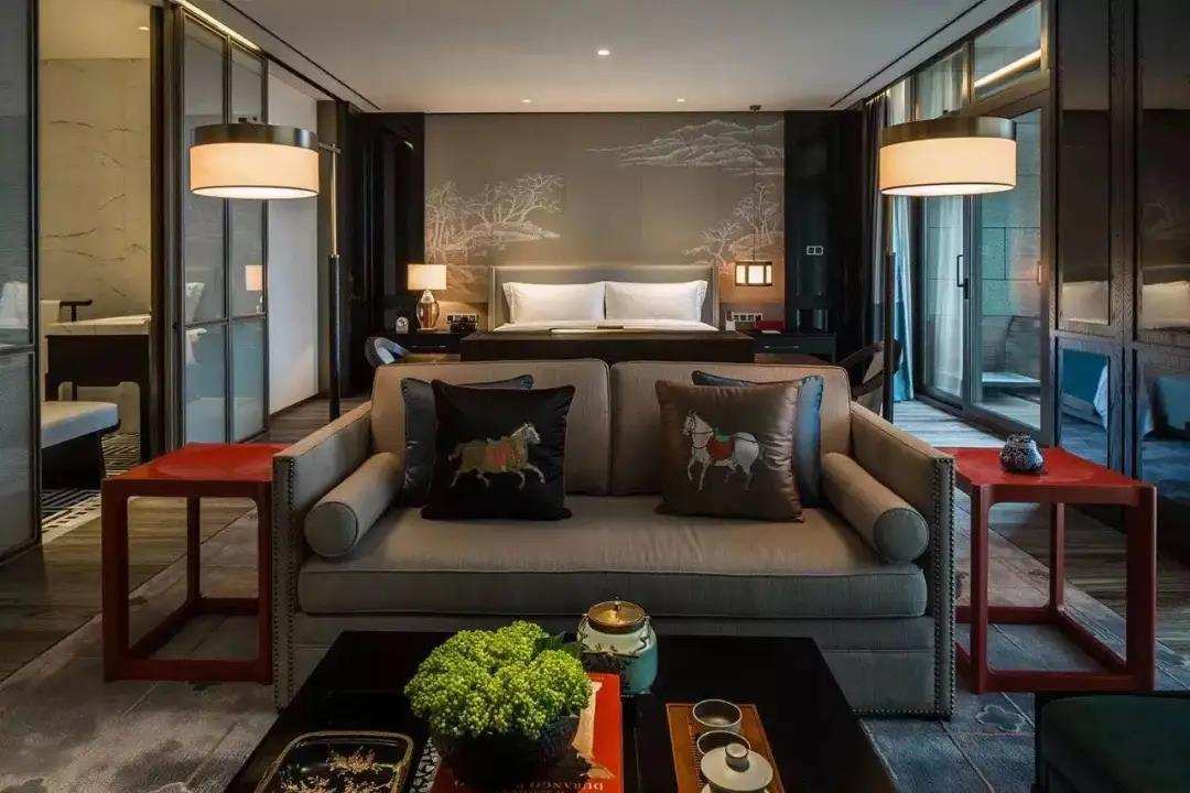 国宾馆的70岁：自救，还是和高端酒店品牌拥抱？