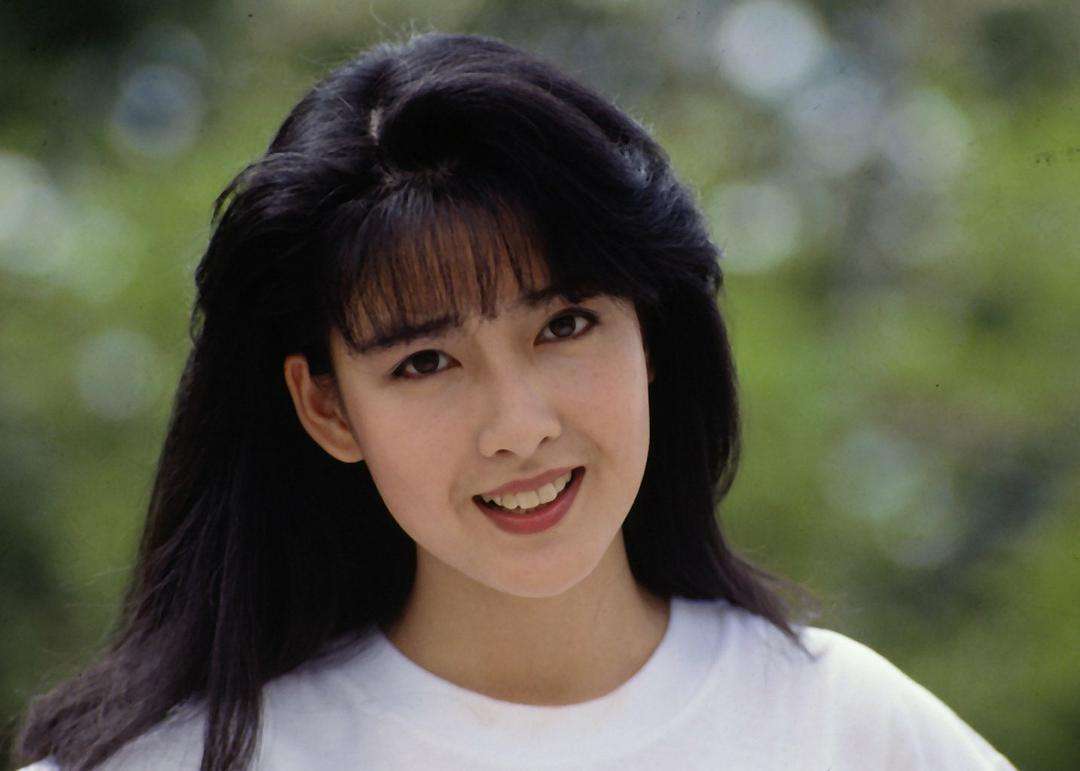 她是香港玉女掌门人,她是玉女掌门人周慧敏