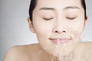 宝藏清洁泥膜修复肌肤,宝藏洗化用品