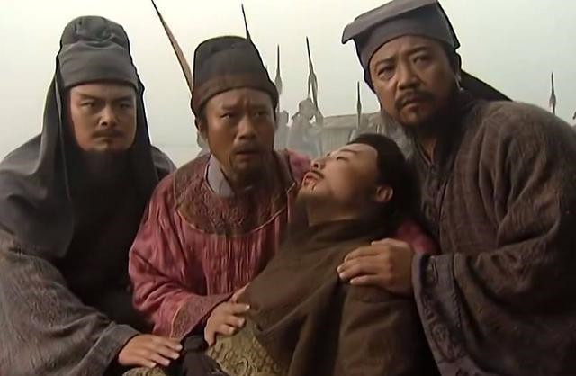 好汉杨志在梁山上为什么没好友?没人跟他玩,生病至死都没人在意