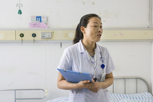 肛门长“一撮毛”，不舒服又难清理，能刮掉吗？教您3个处理方法