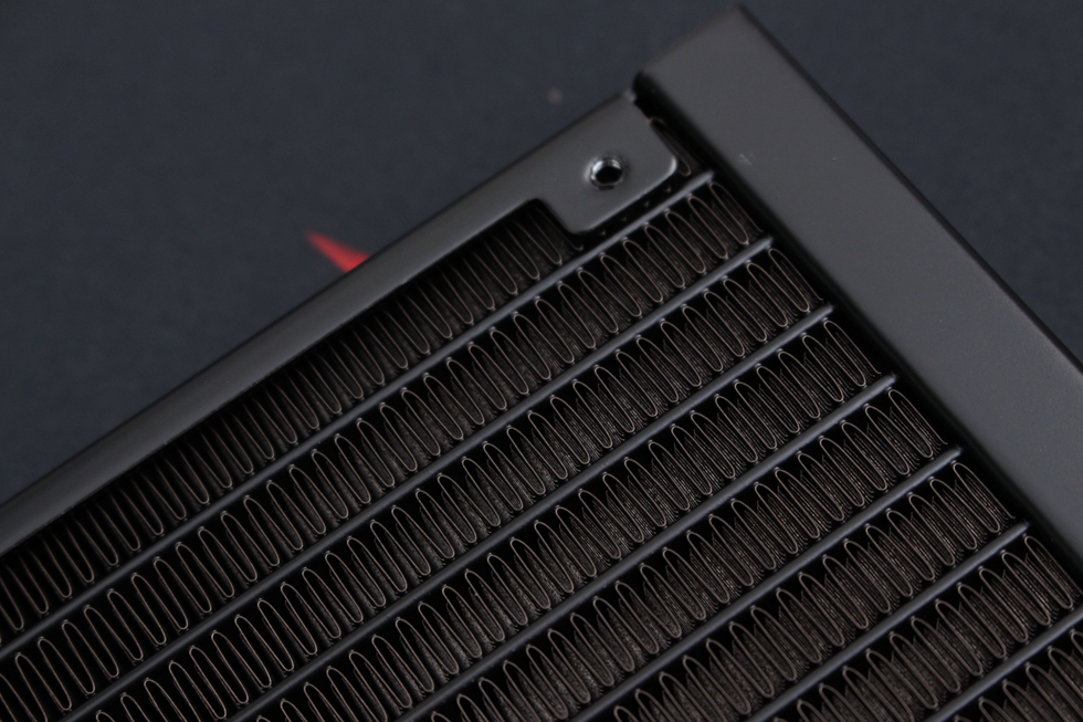 海盗船h100ipro240水冷,海盗船icueh100i一体式水冷