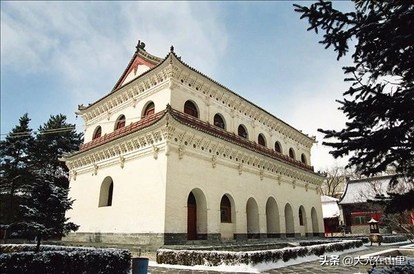 五台山必去的5个寺庙,五台山最值得去的3个寺庙