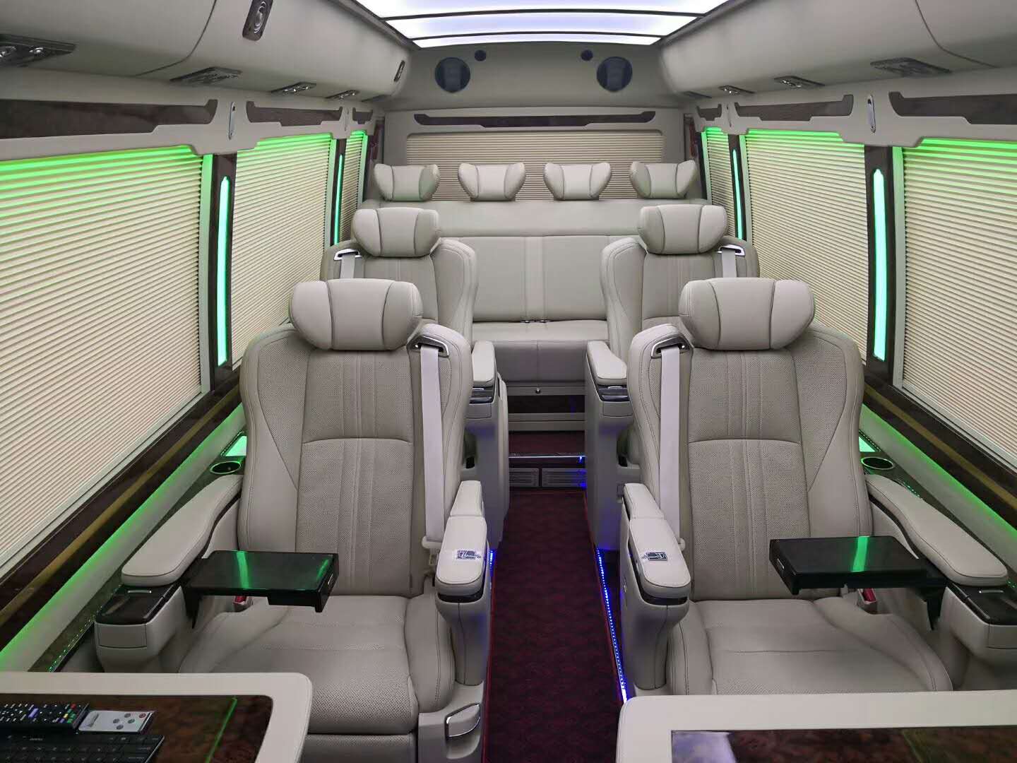 最喜欢的丰田考斯特中巴车,丰田考斯特网红