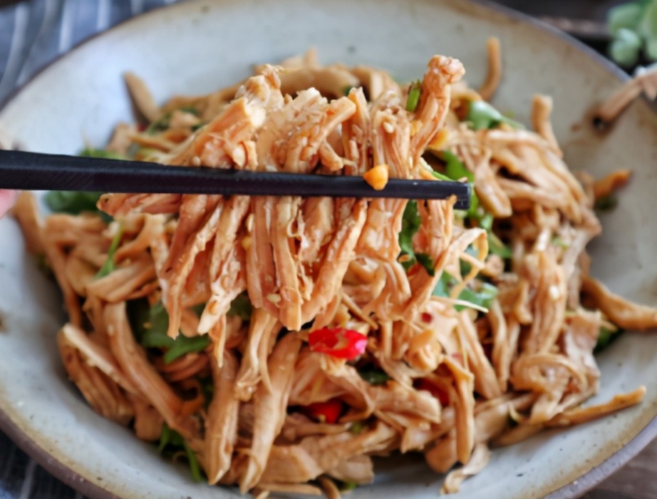 如何做凉拌鸡胸肉好吃,凉拌鸡胸肉最好吃的六种做法