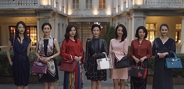 盘点blackpink又丑又贵衣服,盘点blackpink的贵衣服