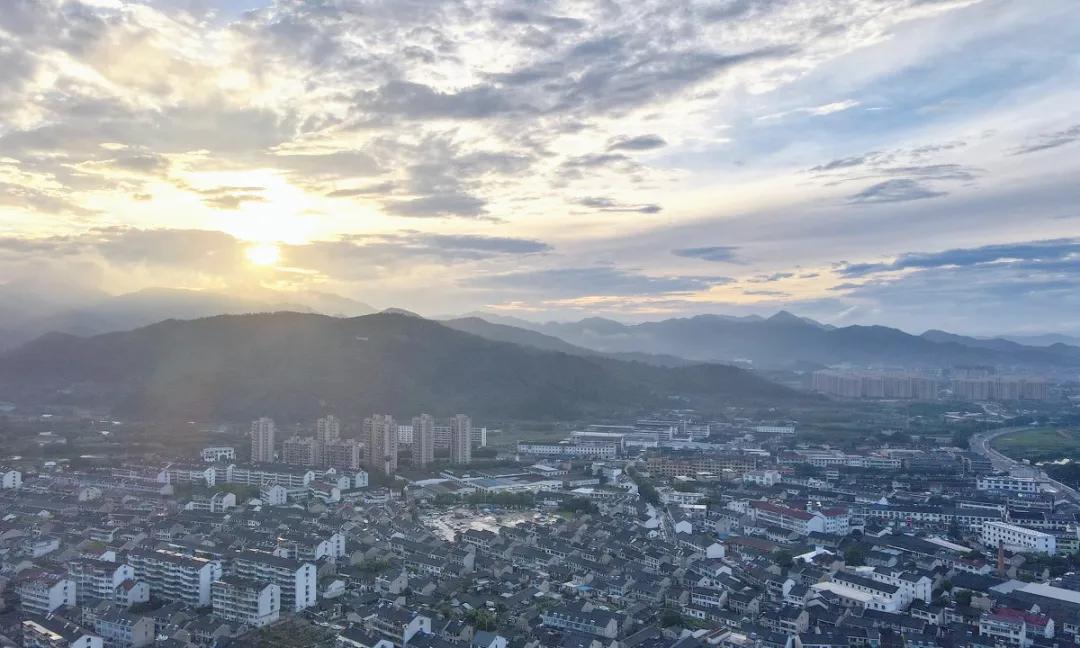 鐙傞浜烘皵鐜扮姸,浜烘皵鐙傞