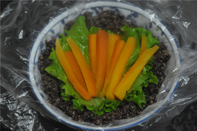 大米饭团超简单做法,不用海苔的紫米饭团自己在家做