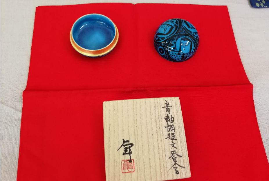 “碰瓷”日本美浓烧集市，我们最动心的却是一个木质便当盒