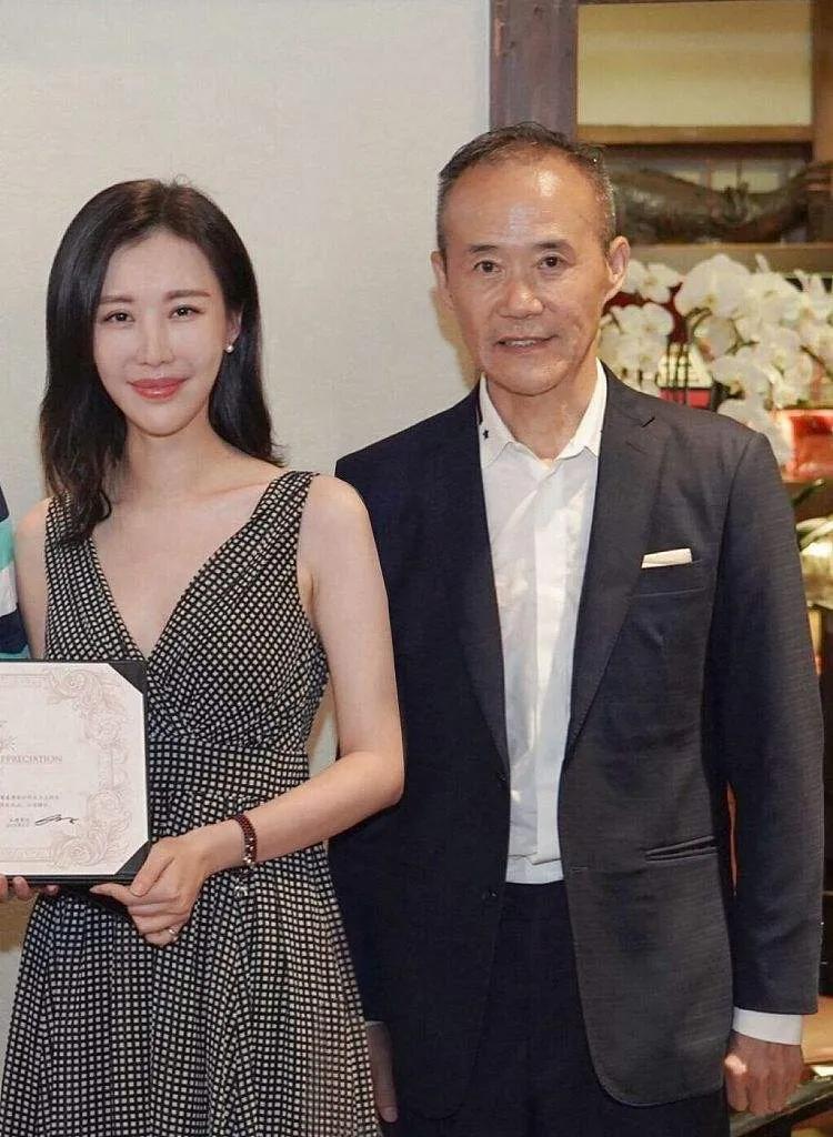 关立新谈王石田朴珺邓文迪,王石田朴珺邓文迪