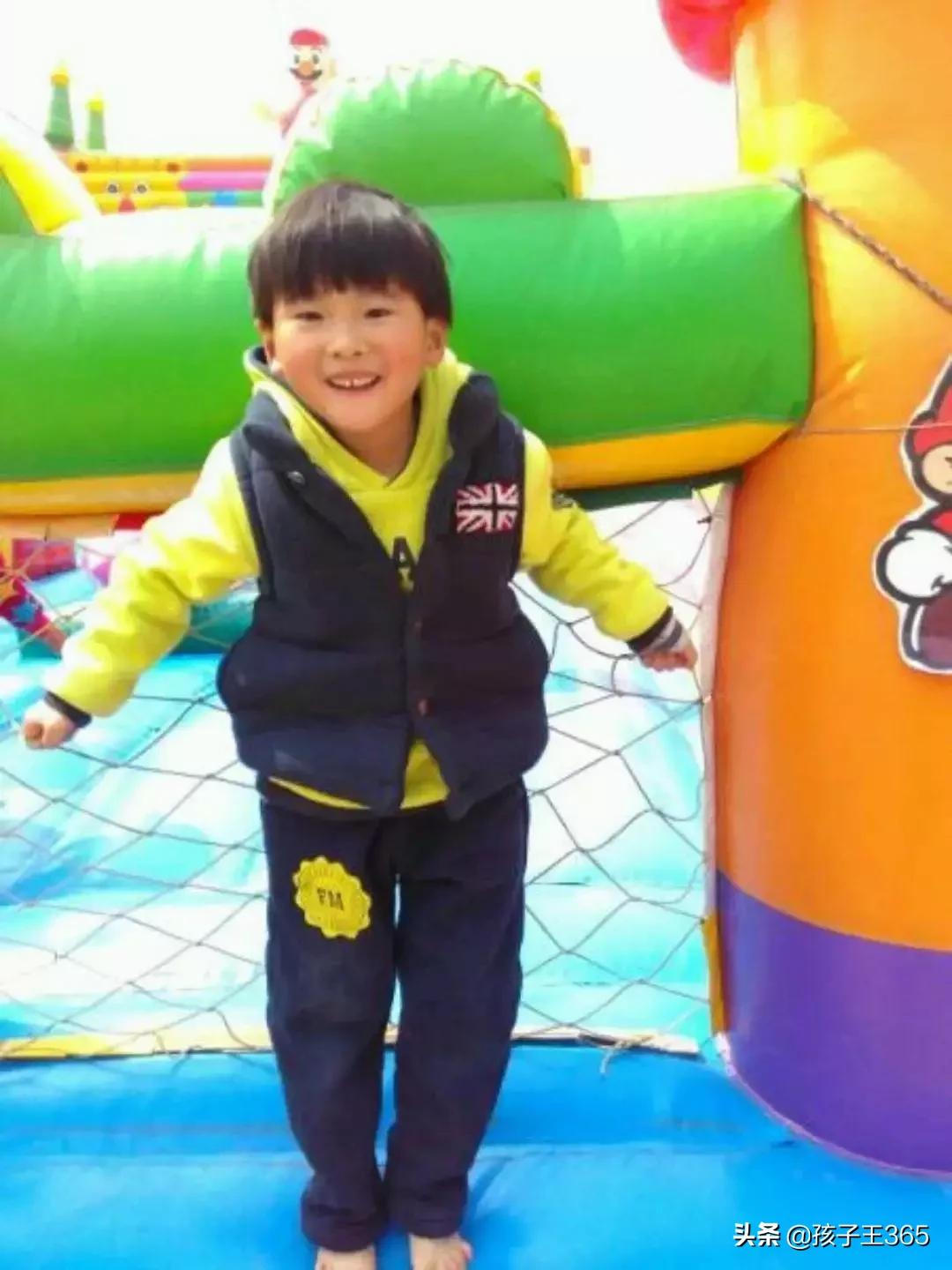 小男孩哭着对妈妈说话的视频,安徽10岁小男孩哭着喊妈妈