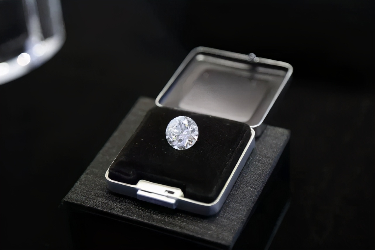 双11钻戒降价多少,双十一买钻戒有优惠吗