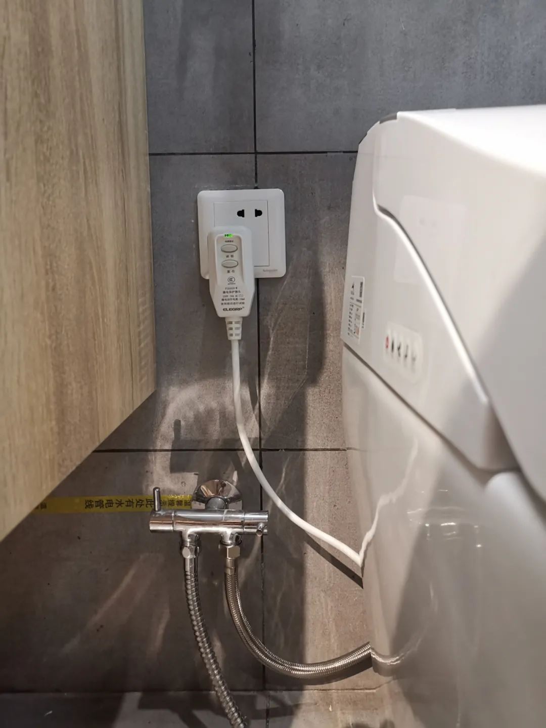 洗衣机烘干机叠放水电预留尺寸图,全屋水电预留安装教程