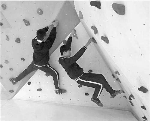 男孩子怎样教育才会心疼妈妈,男孩怎么教育长大后才能自信