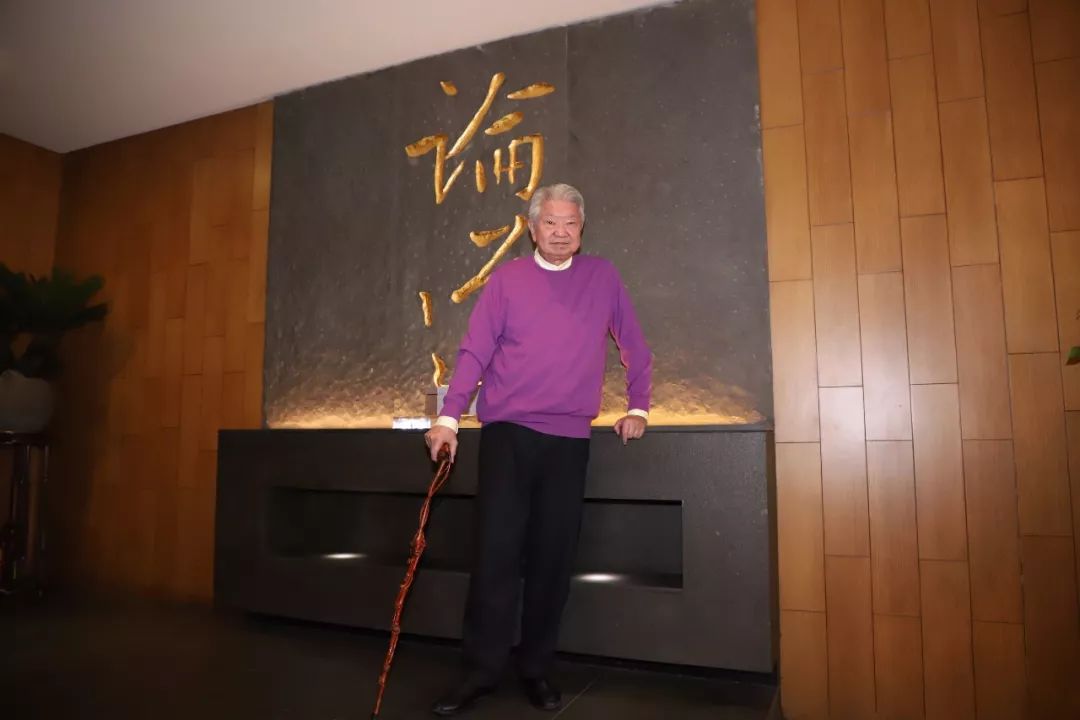 早春时节，与蔡澜论道，入川寻一杯上品绿茶