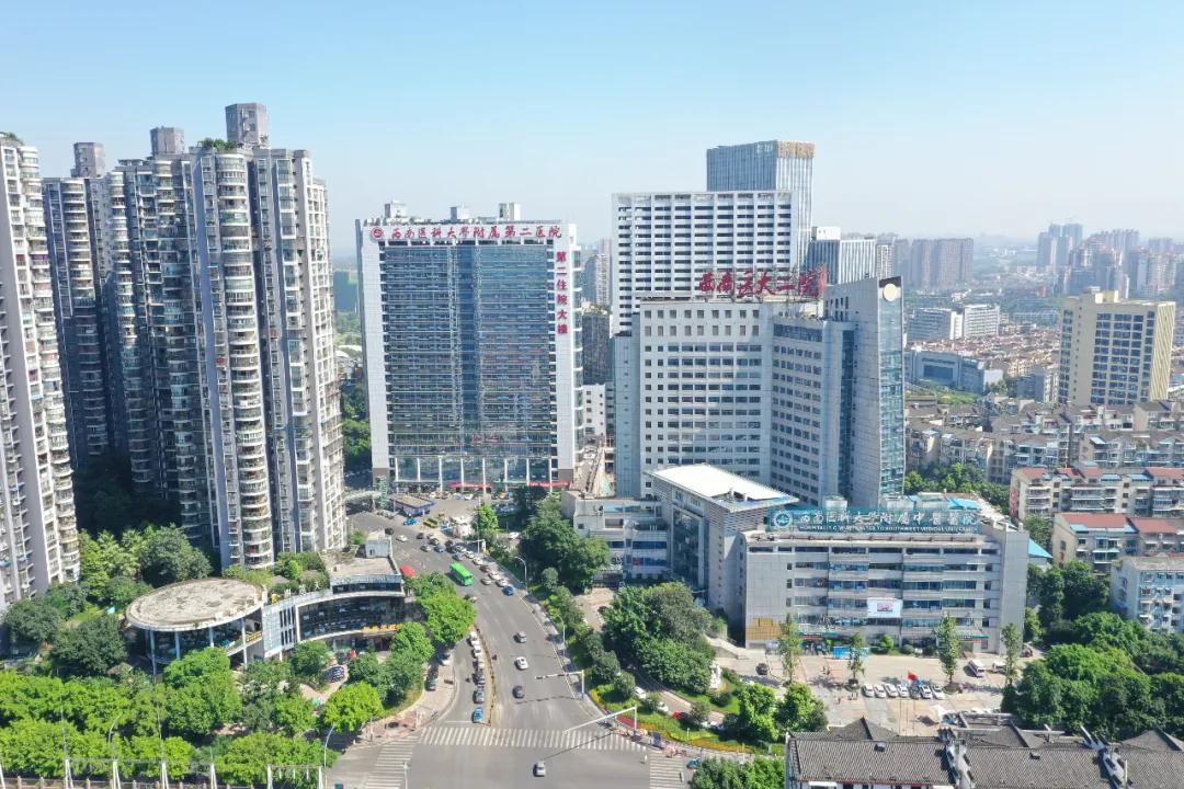 【惊险】嘴巴反复起泡，竟被查出瘤？