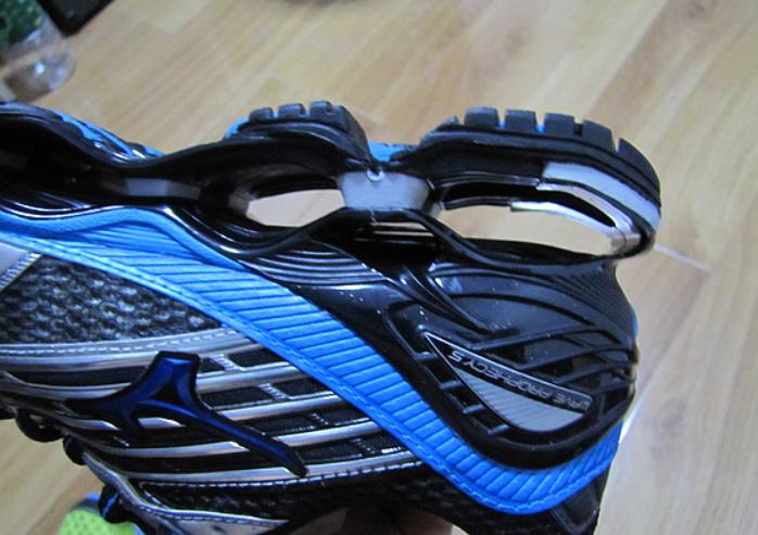 低调的日本运动鞋之王,低调的跑鞋