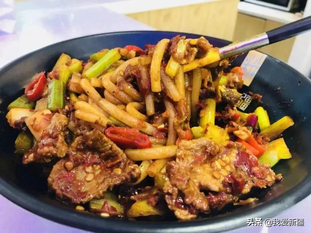 你有多久没吃”草“米粉了？*疆新**米粉界的“半壁江山”都在这了