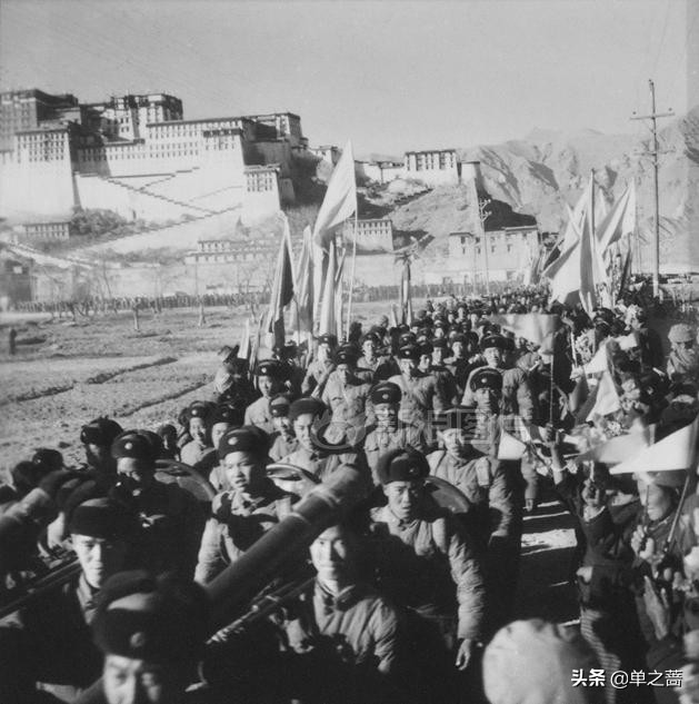 1962年中印战争究竟由谁挑起？一个英国记者用一本书给出公正回答