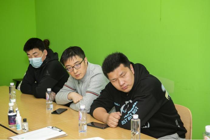 名爵赛车比赛视频,名爵车友会战场