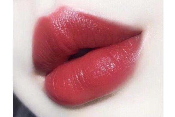 涂完口红立马漂亮,涂完秒干的口红推荐