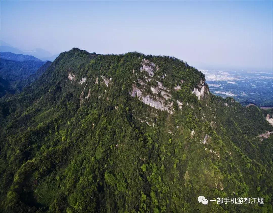 听我的，国庆这样玩！@24处都江堰好玩地，不止拜水问道、诗乡金秋，水灵妹带你解锁更多新耍法~