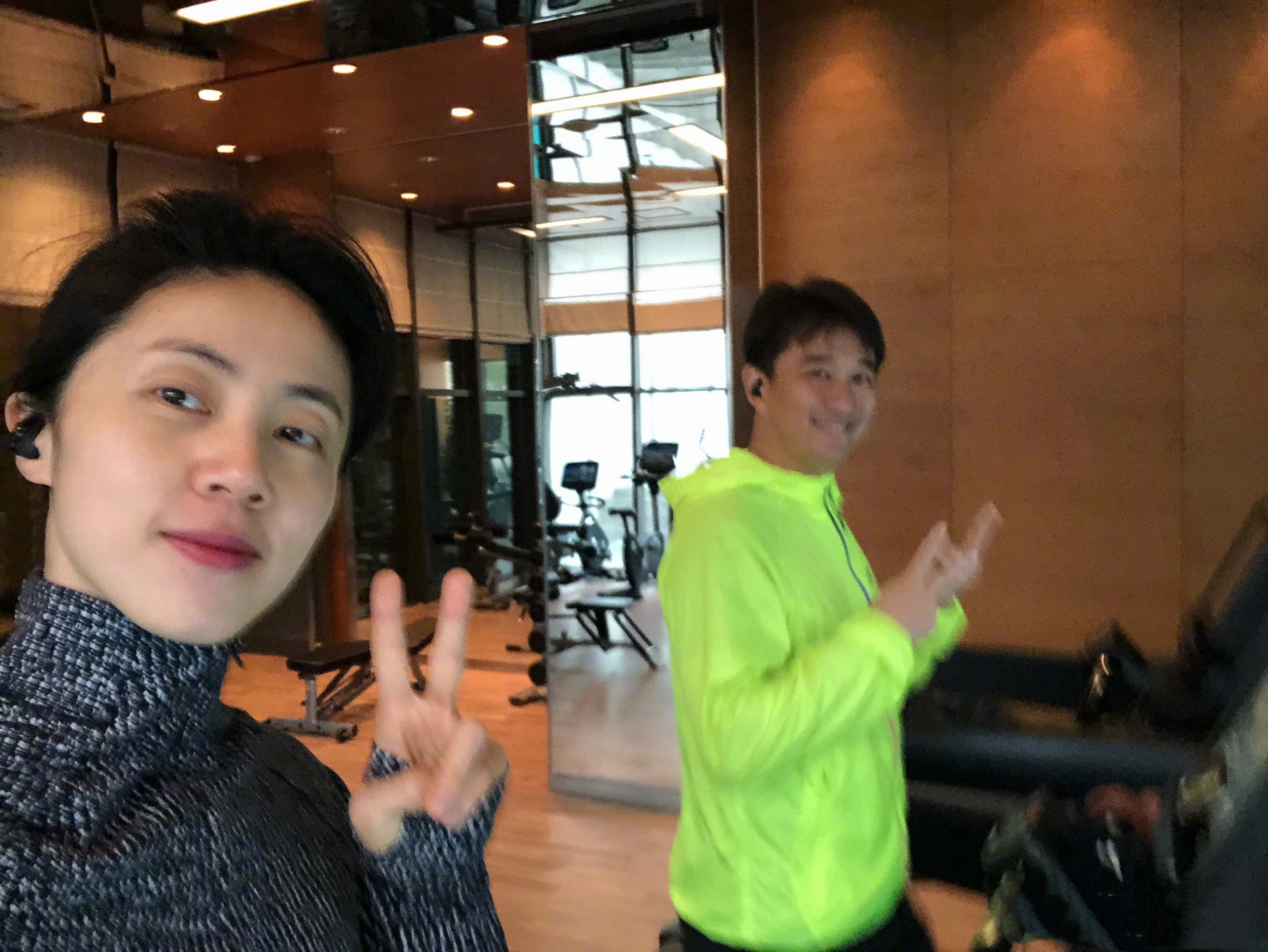 爷爷做梦梦到萝卜，黄磊女儿多多听到后画出梦境，好暖心