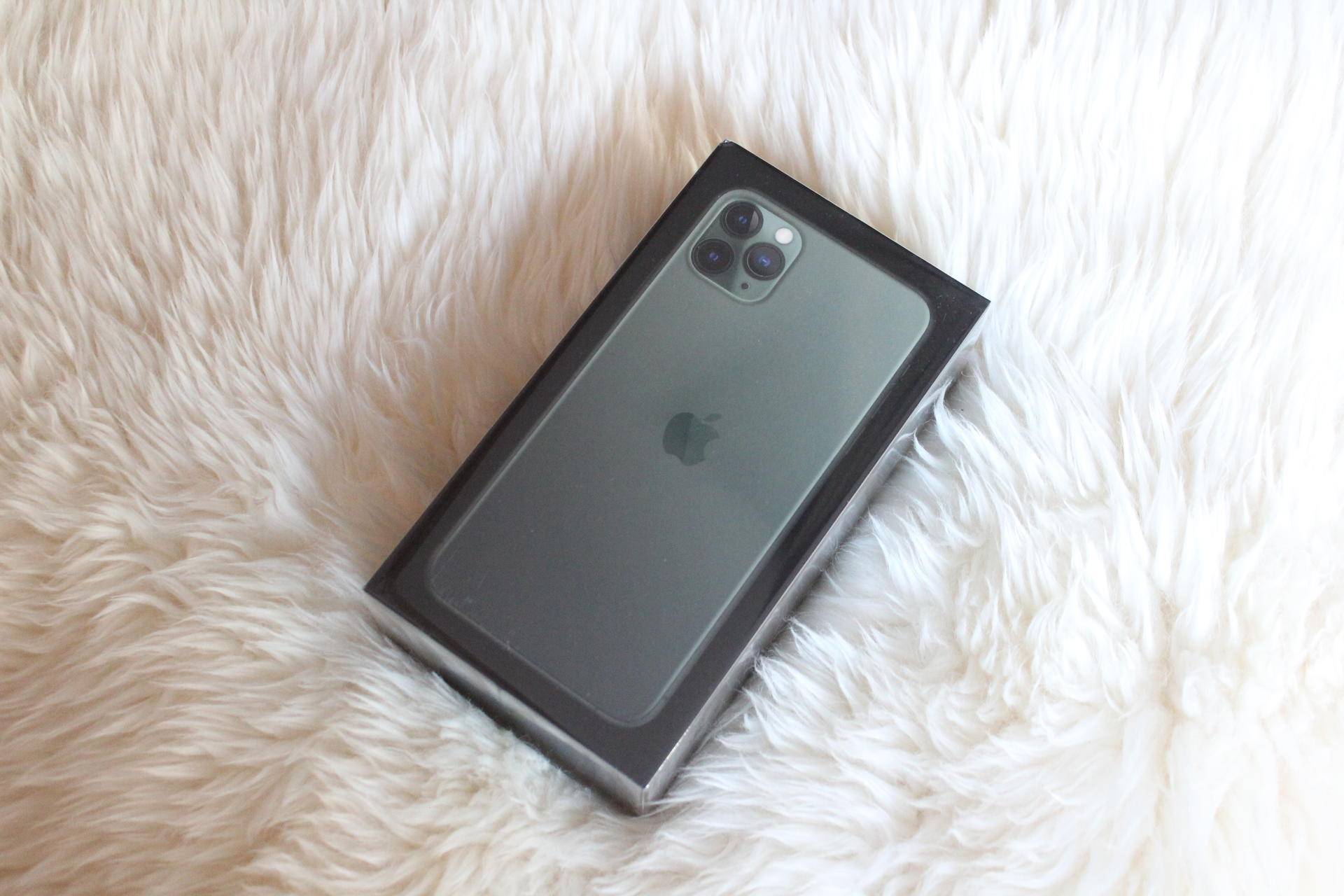 苹果iphone11promax暗夜绿256g,苹果11promax预计苹果5g降价