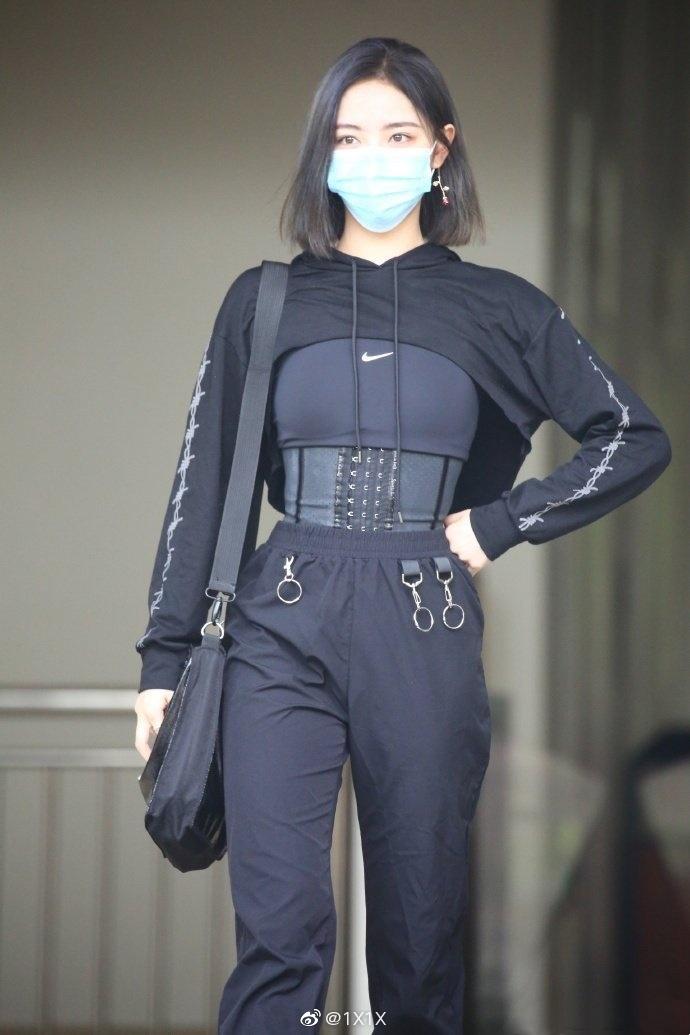 网红束腰打假,女网红束腰