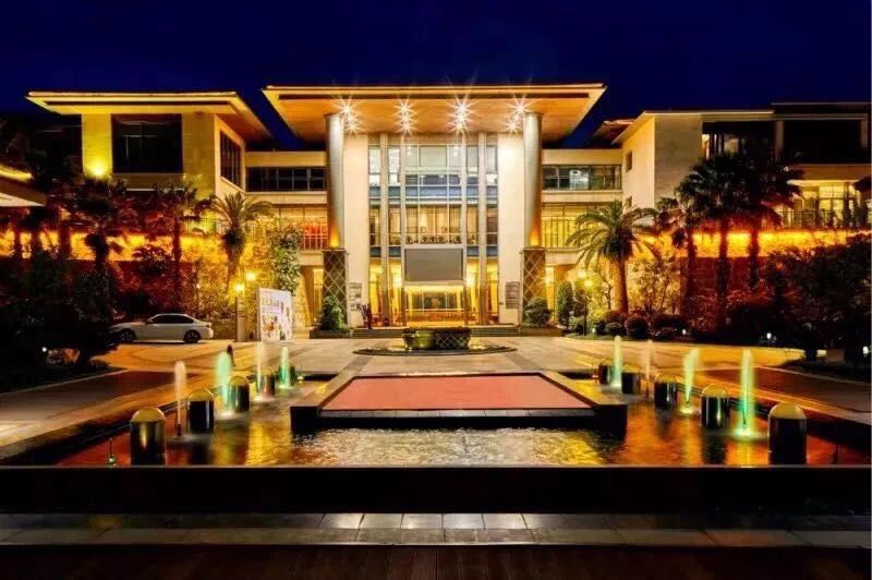 从化碧水湾温泉酒店小木屋价格,从化温泉酒店温泉套餐