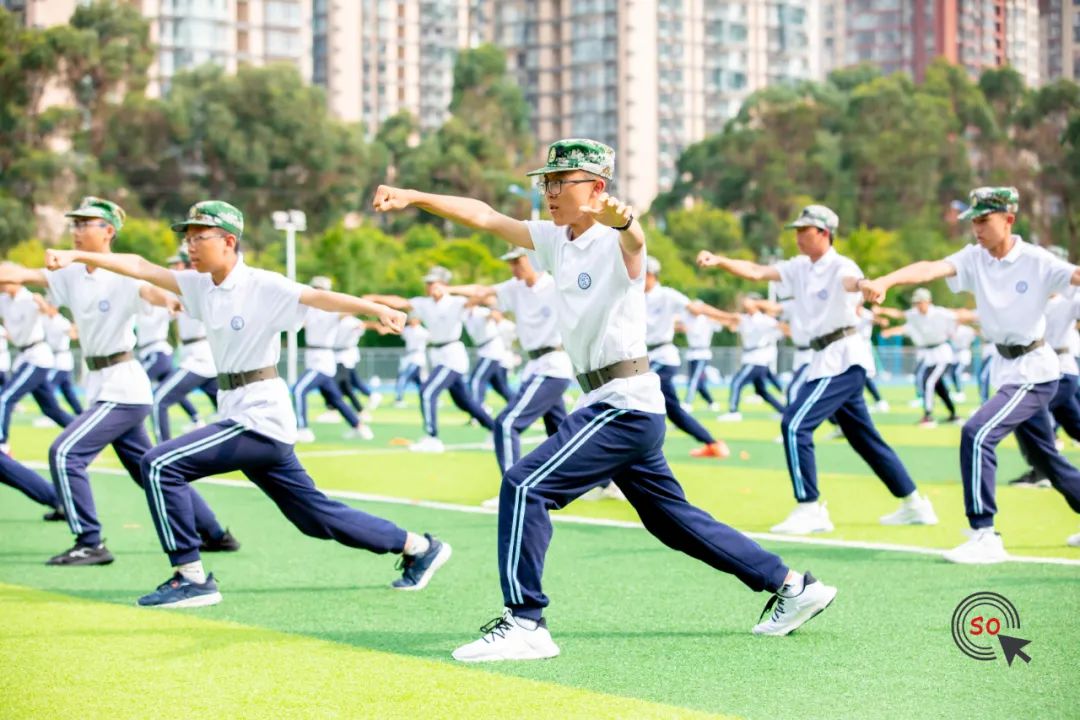 迎建党百年军训风采,青春飞扬军训