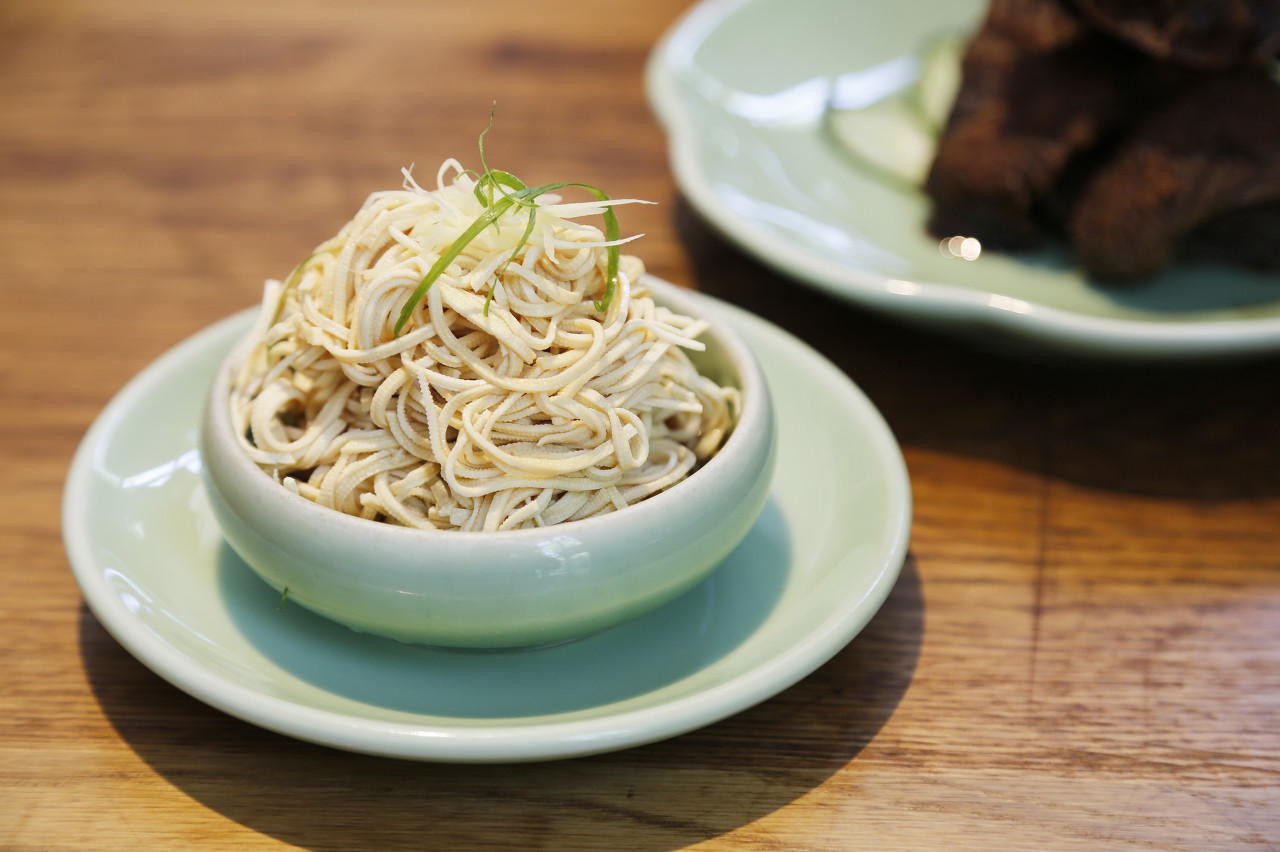 绿茶餐厅火爆不,绿茶餐厅现状怎样