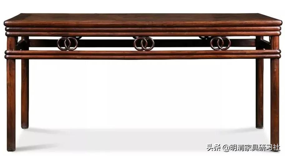 在书房里安安静静的看书,文人在书房做什么