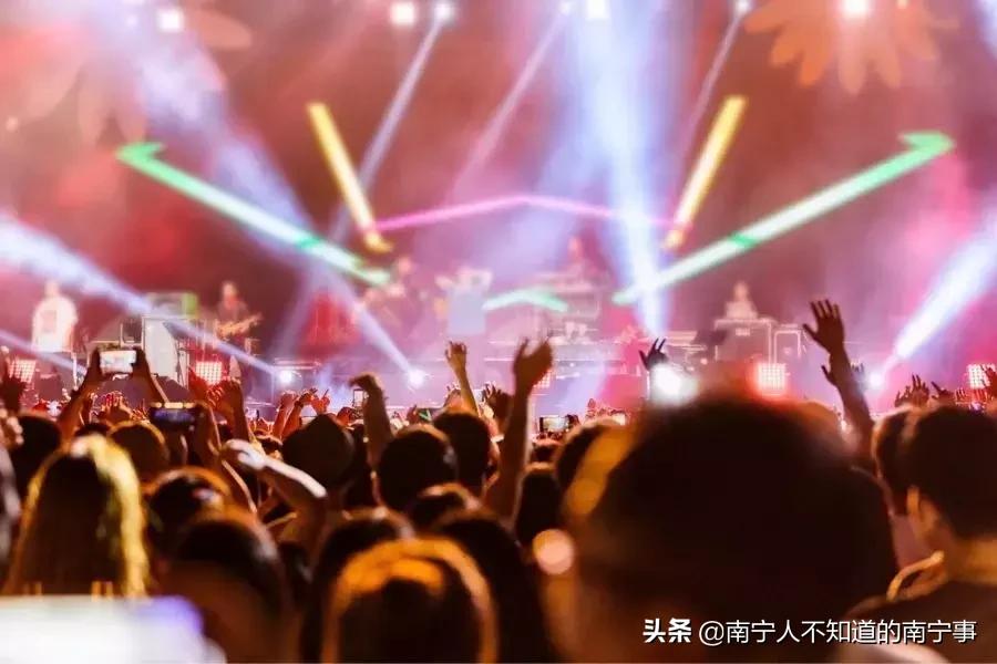 南宁复古拍照地港风,南宁拍照圣地小清新