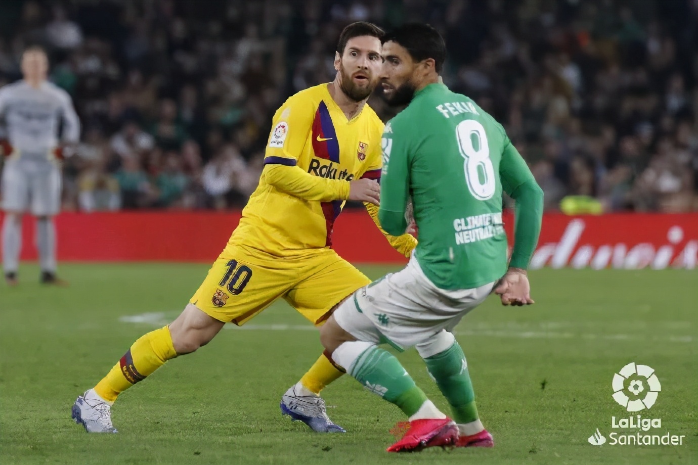 西甲第九轮巴萨对塞尔维亚,皇马巴萨马竞包揽最佳阵