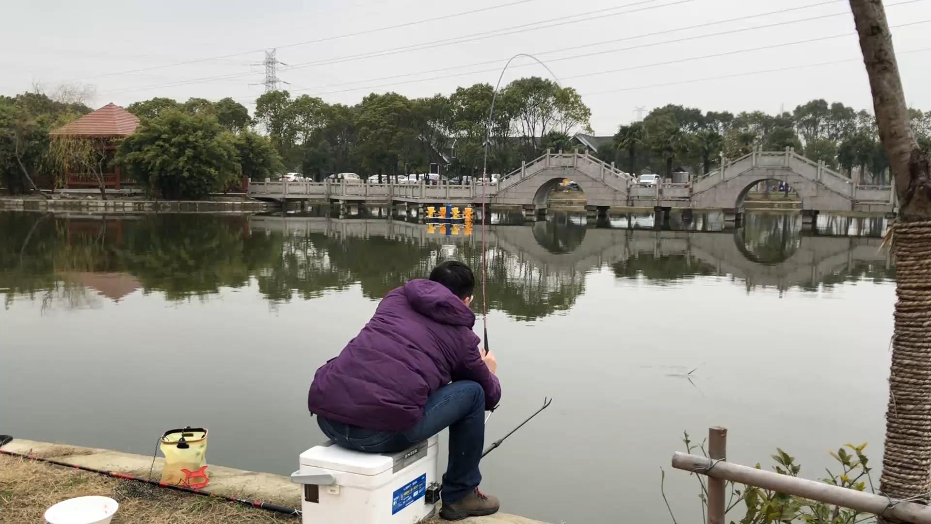化氏神尊鱼竿测评100元以内良心竿,鱼竿比较好的实测