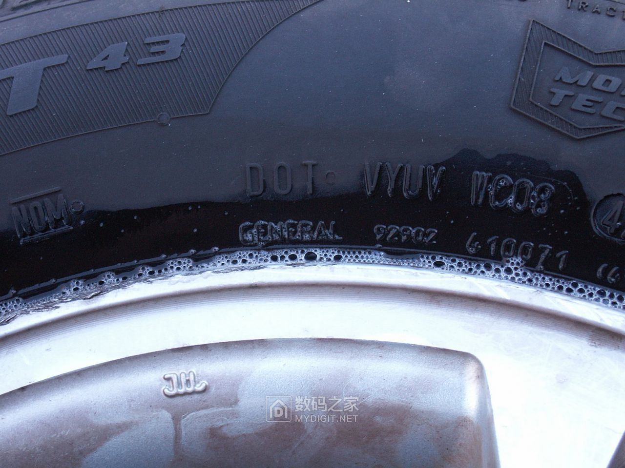 无需匹配的轮胎传感器怎么装,带胎压传感器的轮胎更换教程