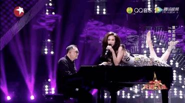 48岁莫文蔚身材惹人羡,自律莫文蔚