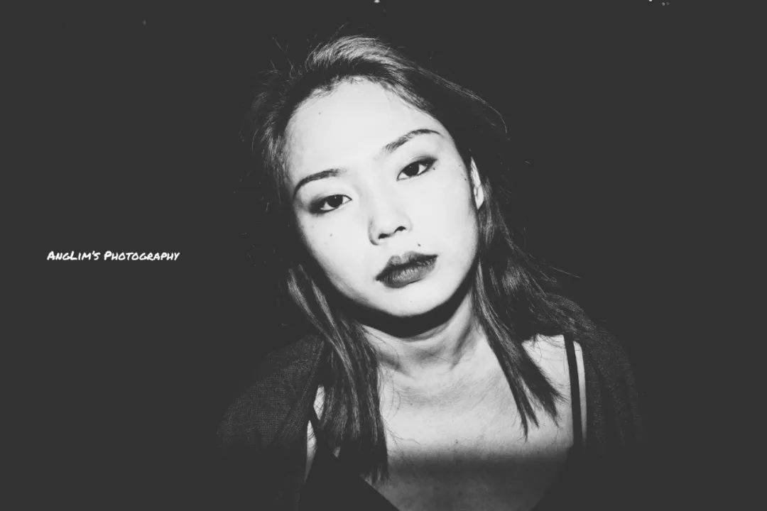 绝不停止营业，“叛逆”女孩Max等你来“一个人的演唱会”