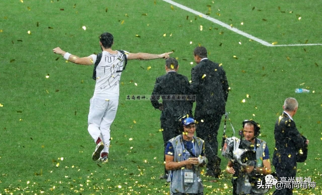 那些年赛场名场面,那些年在球场上感人的瞬间