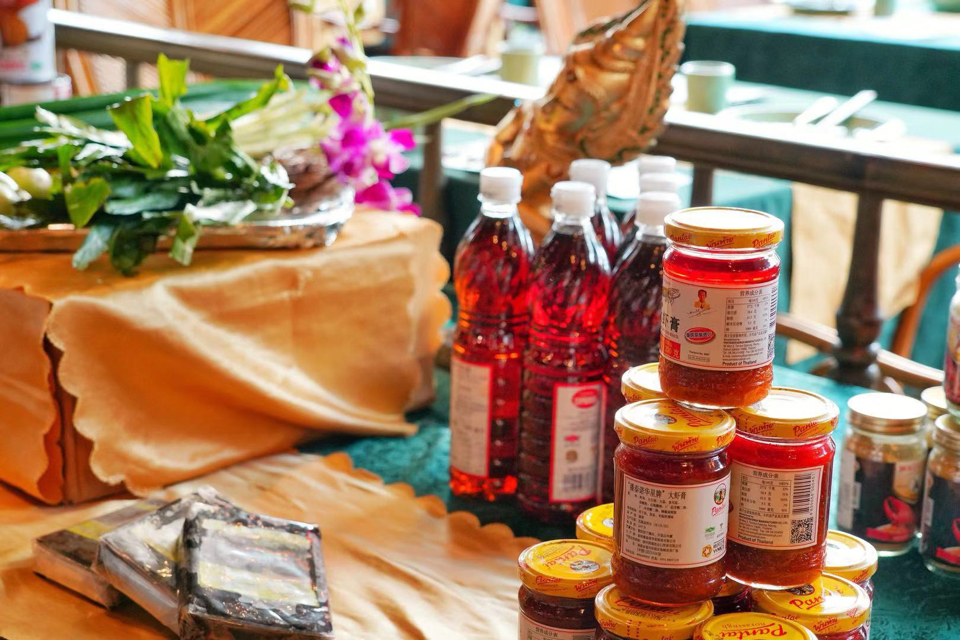 金象湾持续8年入选“泰精选”，泰国领事到场亲授证书