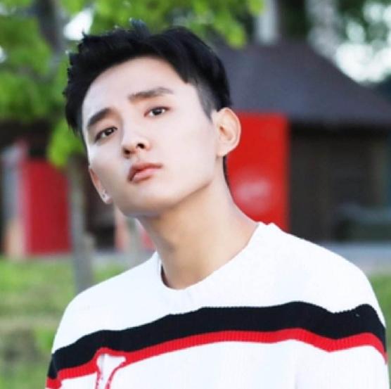 于小彤海陆恋情历程,于小彤和陈小纭海陆谁先在一起的