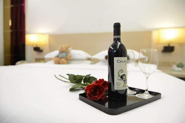 出去旅游可以住洗浴中心吗,外出游玩为何不选洗浴中心