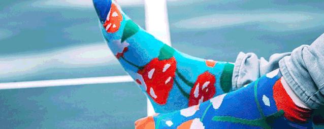 看男生第一眼会看鞋是什么心理,看男生第一眼会看衣品