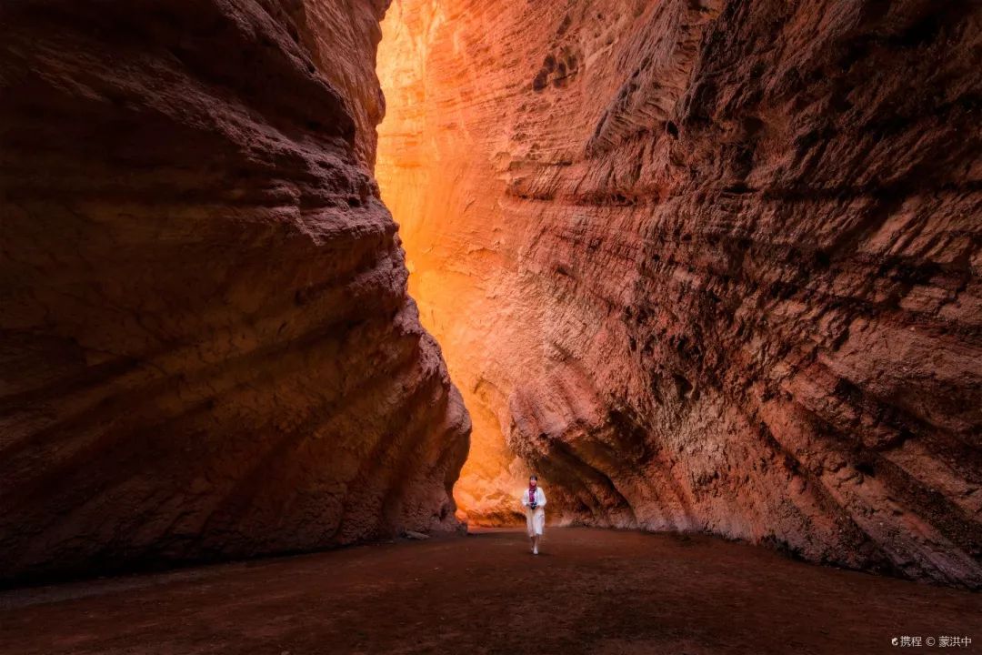 中国10条最美逆天的公路,一年仅开放四个月的独库公路
